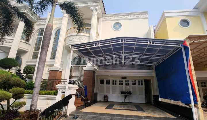 Dijual Rumah Pik Cluster Damar Golf Uk 12x25 2.5 Lantai Full Furnish SHM Murah 2