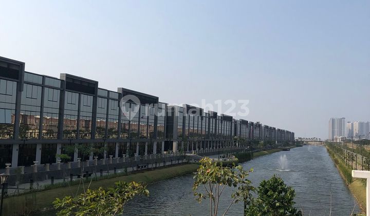 For Rent: Osaka Shop House in PIK 2, Lake Type, Double Frontage 4.5x15, 3 Floors, Cheapest 2