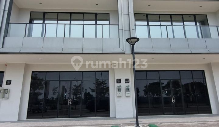 FOR RENT: EBONY SOHO SHOPHOUSE PIK 8x18 3 floors Very luxurious