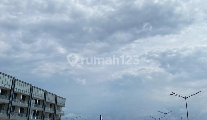 For Rent: Mega Kuningan PIK 2 Shop House, 4.5x20, 3 Floors, Facing Boulevard 2