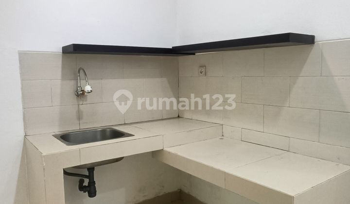 Rumah Katamaran Pik 1 Ukuran 4x12 3 Lantai Kosongan Ready Huni 2