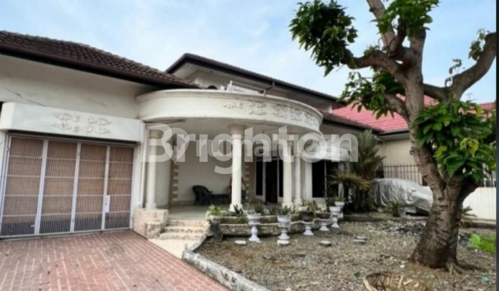 Rumah Villa 2 Tingkat Rumah Villa 2 Tingkat