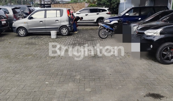 Ruko Gandeng Ceria 888 - Tritura - Medan Johor ( Jual Cepat) !