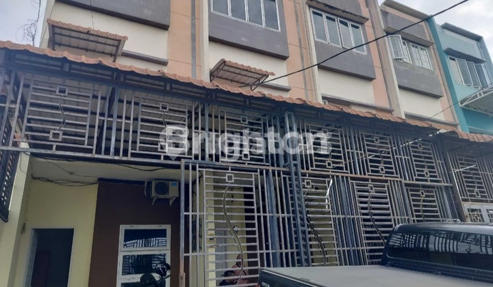 Ruko Gandeng Di Pusat Keramaian - Kapten Muslim - Medan Ruko Gandeng Di Pusat Keramaian - Kapten Muslim - Medan