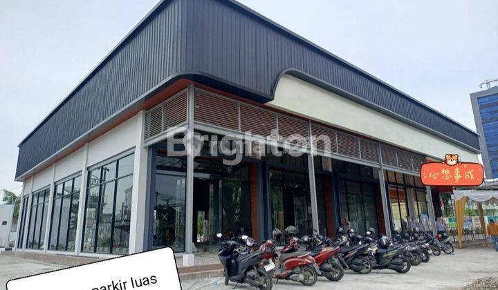 3 Ruko Gandeng 1 Lantai Dengan Halaman Parkir Yg Sangat Luas 888 - Patimura - Medan . 
 2