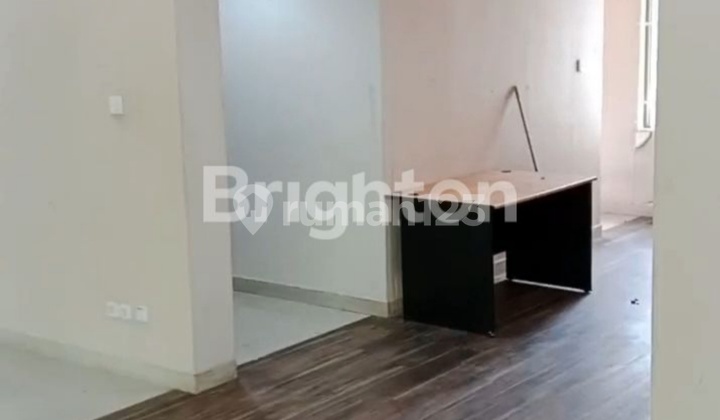 Rumah Mewah 1344m² Strategis Dekat Sun Plaza Medan Polonia 2