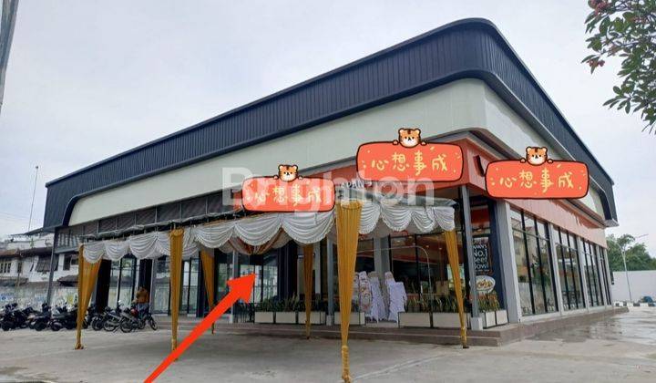 3 Ruko Gandeng 1 Lantai Dengan Halaman Parkir Yg Sangat Luas 888 - Patimura - Medan . 
 1