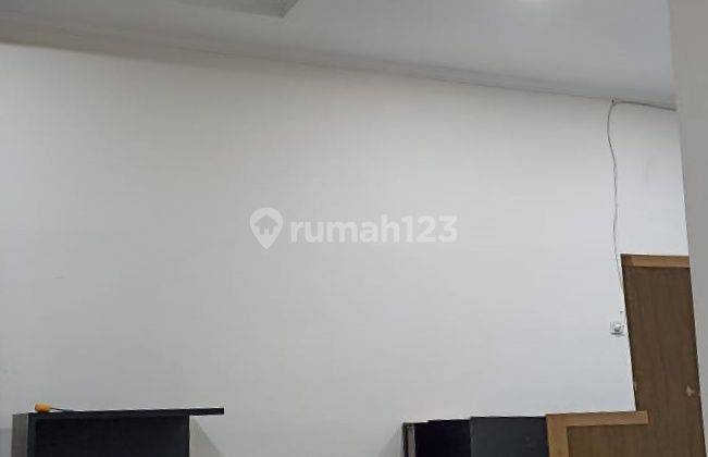 Rumah Idaman Semi Furnish Siap Huni di Lokasi Cozy Kota Wisata  2