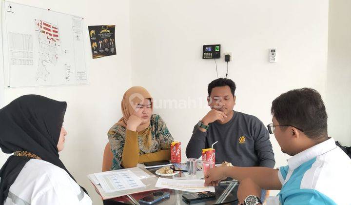 15 MENIT DARI STASIUN CISAUK RUMAH KOMERSIL CICILAN 2 JT 2