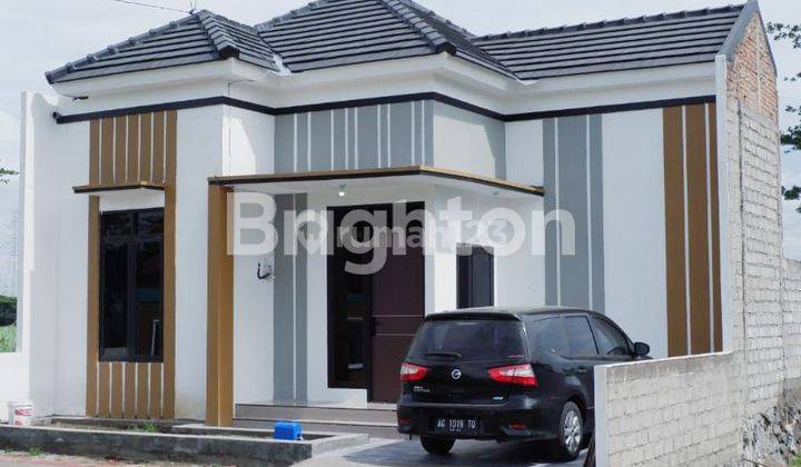 RUMAH HUNIAH CLUSTER MODERN DI KEDIRI KOTA 1