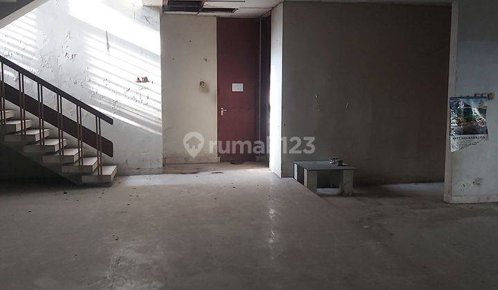 Rumah Lama Hitung Tanah. Rp70 Juta Per Mtr Nego 1