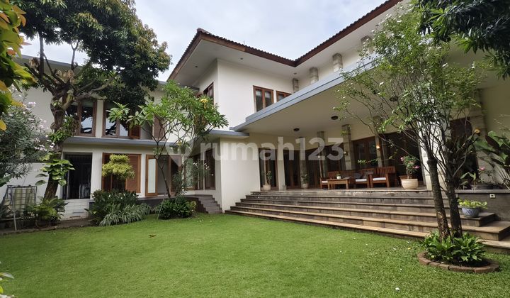 Ready-to-Occupy House in Kemang Jaya Housing Complex and Apartments