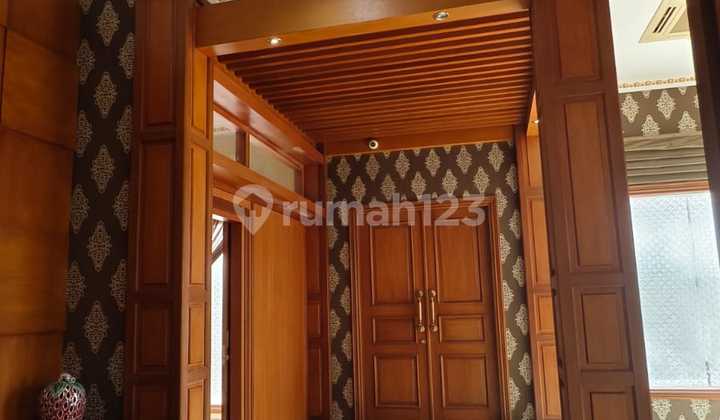 Rumah 2 Lantai di Daerah Jembatan Utara, Kebayoran Baru 2