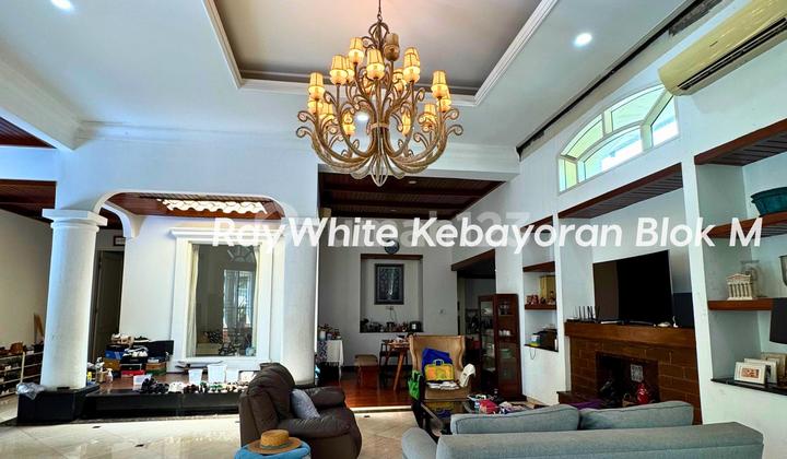 Rumah di area Villa Cinere Mas