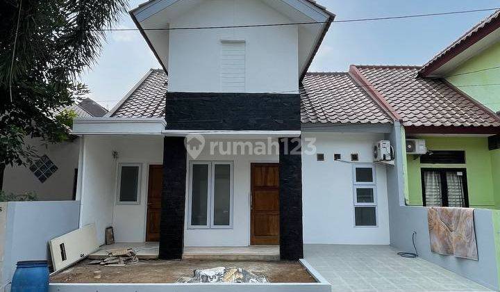 Rumah 2 Lantai Bagus SHM di Oma Regency, Jakarta Selatan 1