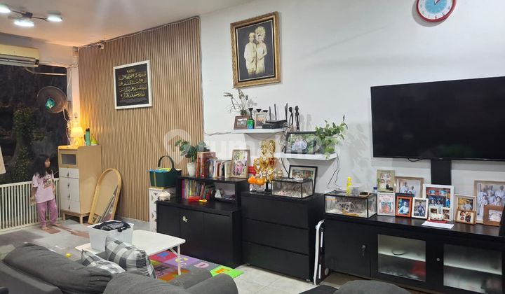 Dijual Rumah Bagus Siaphuni di Jatiwarna Bekasi 2