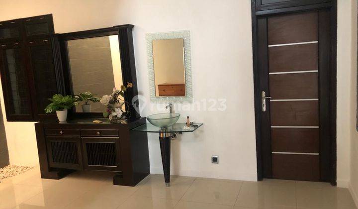 Rumah 2 Lantai di Alam Segar, Pondok Indah, Jakarta Selatan 2