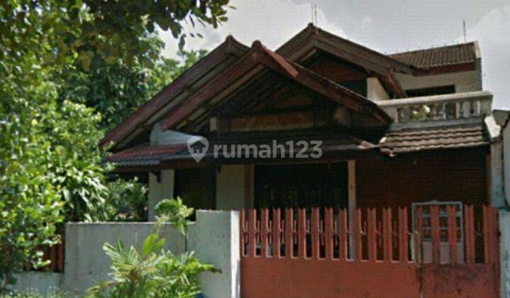 Rumah Bagus Semi Furnished di Jl. Delman Utama, Tangerang Selatan 1