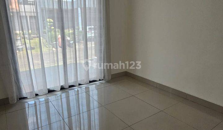 Rumah 2 Lantai di Discovery, Bintaro Jaya Sektor 9 2