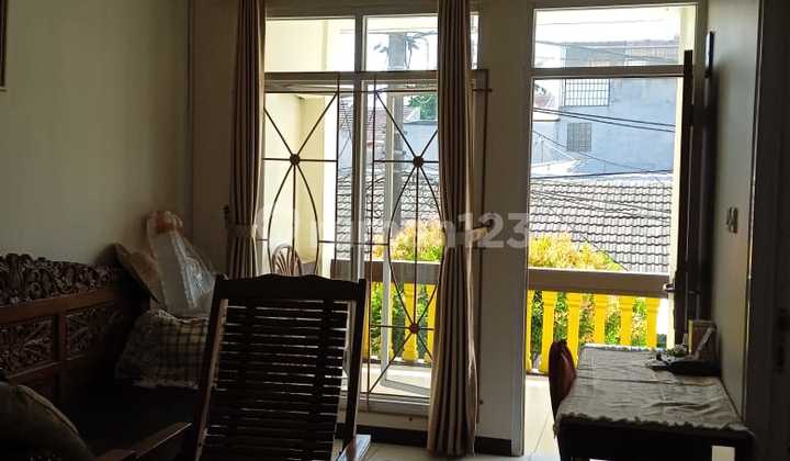 Nice House for Sale Freehold Title Sector 4 - Bintaro, South Tangerang