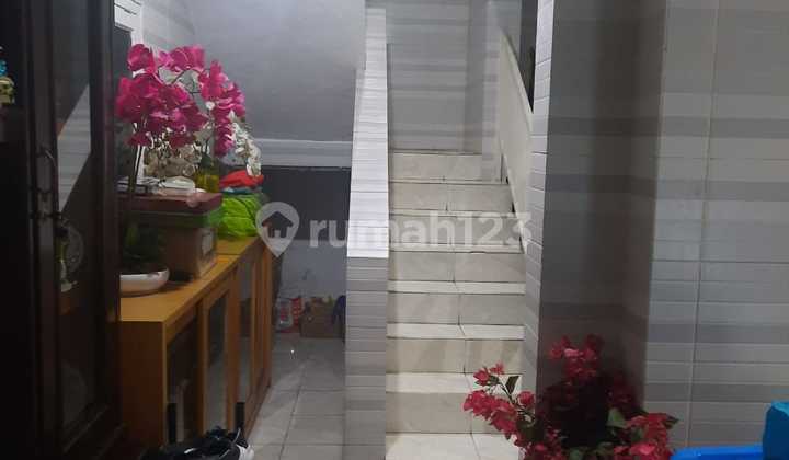 Rumah Bagus Kuricang SHM Sektor 9-Bintaro, Tangerang Selatan