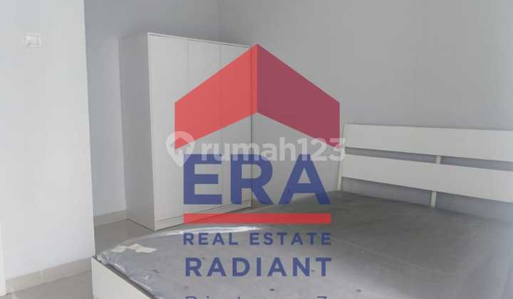 Rumah Kontrakan Bagus Semi Furnished SHM Graha Raya, Tangerang Selatan 2