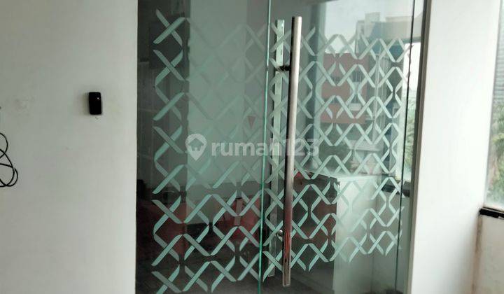 Ruko Bagus di Mega Kuningan. Jakarta Selatan 1
