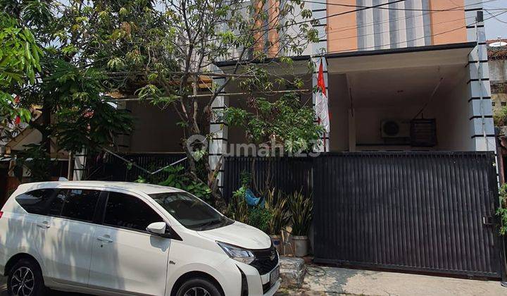 Dijual Rumah Bagus di Harapan Indah Bekasi 1