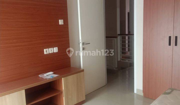 Rumah Cantik di Jati Asih 2 Lantai Semi Furnish Perumahan Bio One Residance  2