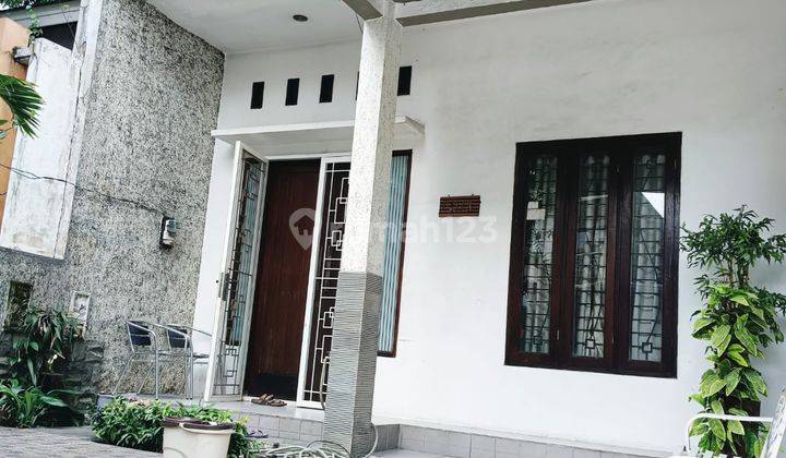 Dijual Rumah Cantik 2 Lantai di Jl. Cikas Barat Pekayon Jaya, Bekasi Selatan, Bekasi 2