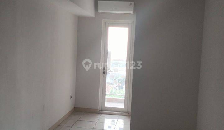 Aparteman 2br Unfurnish Springlake Summarecon 1