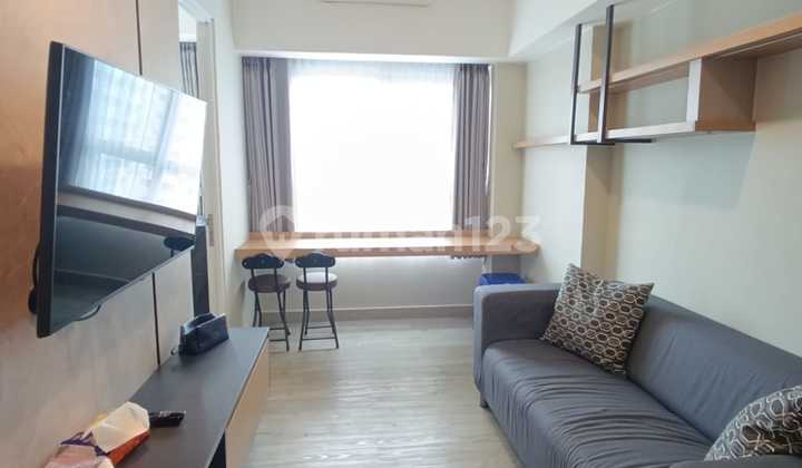 Apartemen 2Br Full Furnishthe Springlake View Summarecon Bekasi