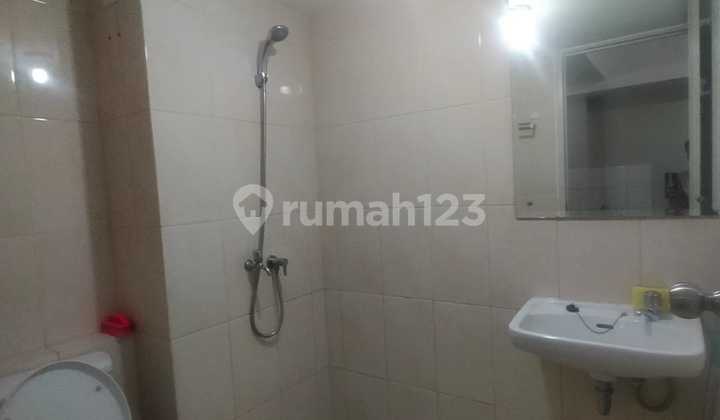 Apartemen Studio Semi Furnish The Springlake Summarecon Bekasi 2