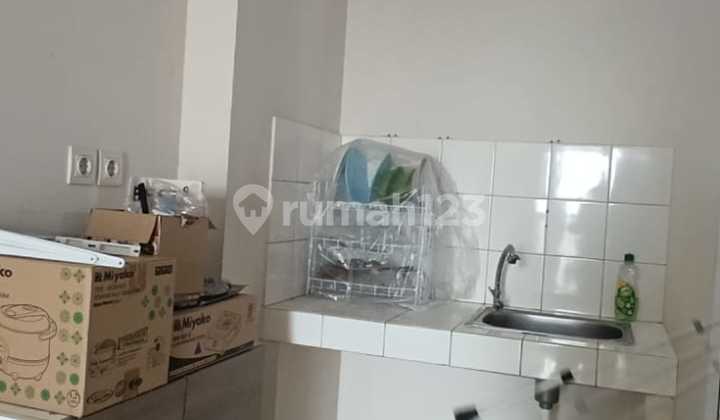 2BR Semi-Furnished Apartment at The Spinglake Summarecon Bekasi, 28th floor