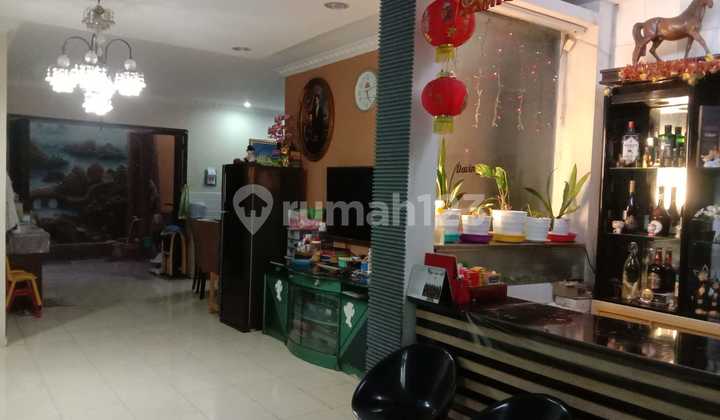 2-Story House in Griya Inti Sentosa Ready to Occupy