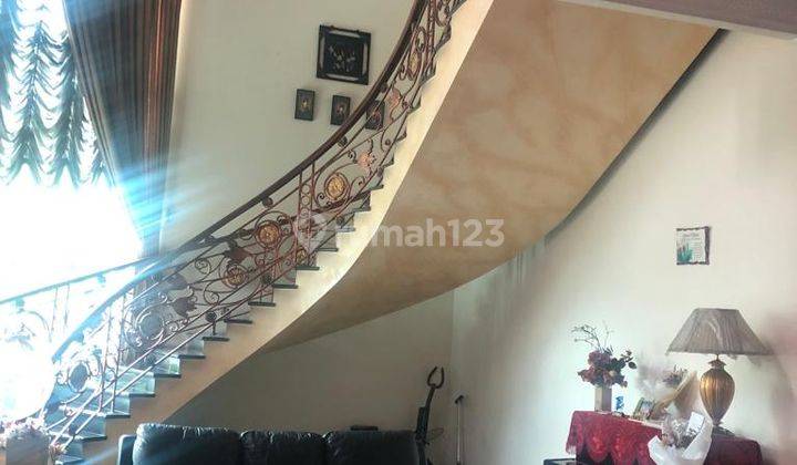 Dijual Rumah Siap Huni di Hook Komplek Elite  2