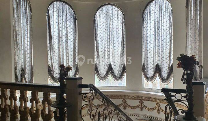 Rumah mewah siap huni dikomplek elite kelaoa gading 2