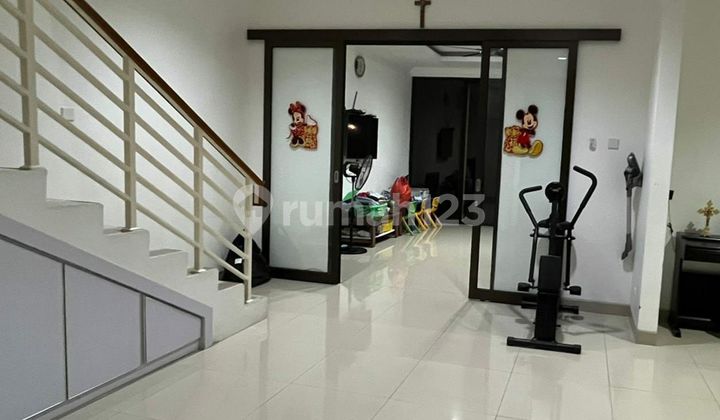 Rumah baru rapi siap huni di gading indah kelapa gading