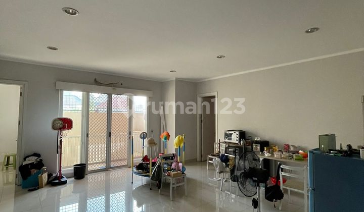 Rumah Dilingkungan Nyaman Grand Orchad Kelapa Gading