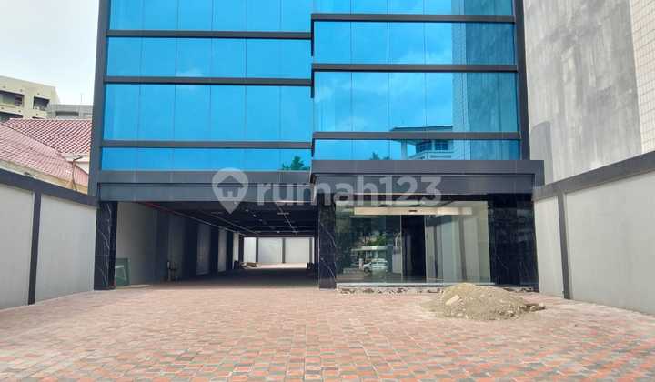 Building 6 Fl in Menteng Area, Ready to Occupy, Highly Strategic