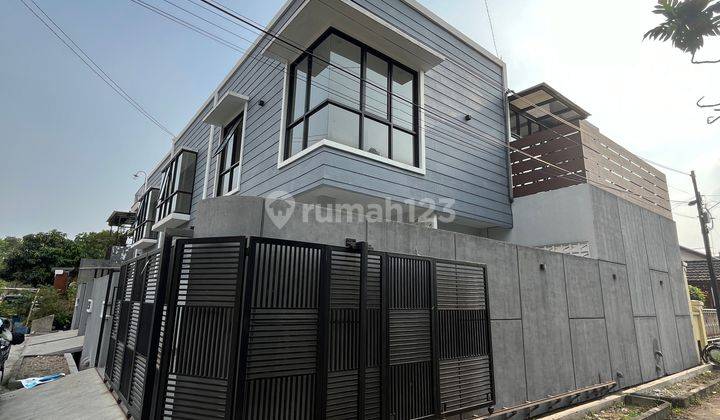 Rumah Baru 2 Lantai Industrial Taman Holis Indah Bandung 1