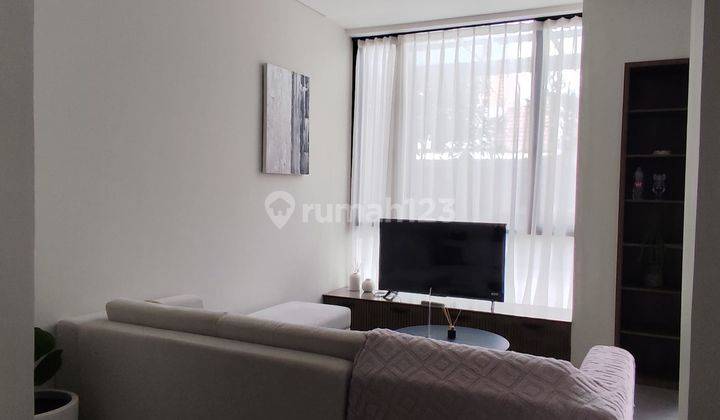 Rumah Baru  Full Furnished Kota Baru Parahyangan Bandung 2