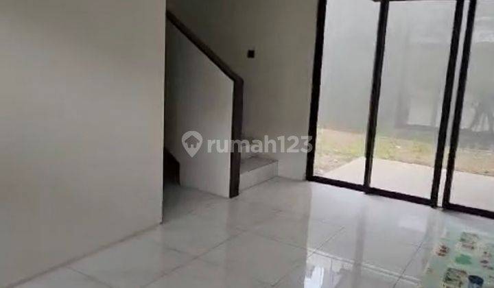 RUMAH BARU PUNAWANGI KOTA BARU PARAHIYANGAN 1