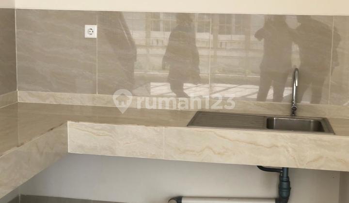 TWO-STORY HOUSE SPACIOUS GARDEN PODOMORO PARK BANDUNG 2