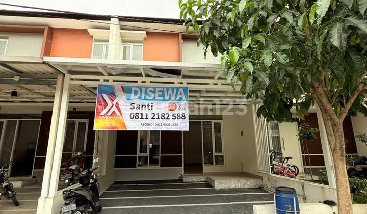 Rumah Dua Lantai Dekat Akses Tol Taman Kopo Indah Bandung