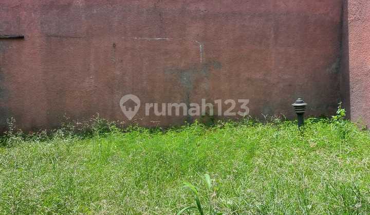 Rumah Dua Lantai Hadap Timur. Kota Baru Parahyangan 2