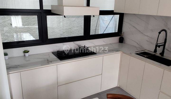 Rumah Baru  Full Furnished Kota Baru Parahyangan Bandung 2