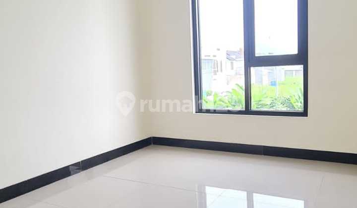 Dijual Rumah Baru Dua Lantai Taman Kopo Indah Bandung 2