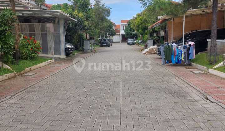 Rumah Semi Furnish Lokasi Strategis Kota Baru Parahyangan 2