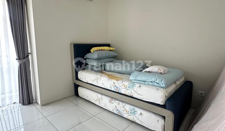 Rumah Dua Lantai Full Furnish Kota Baru Parahyangan 2